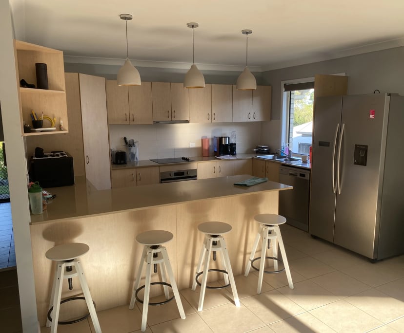 Room in a share house