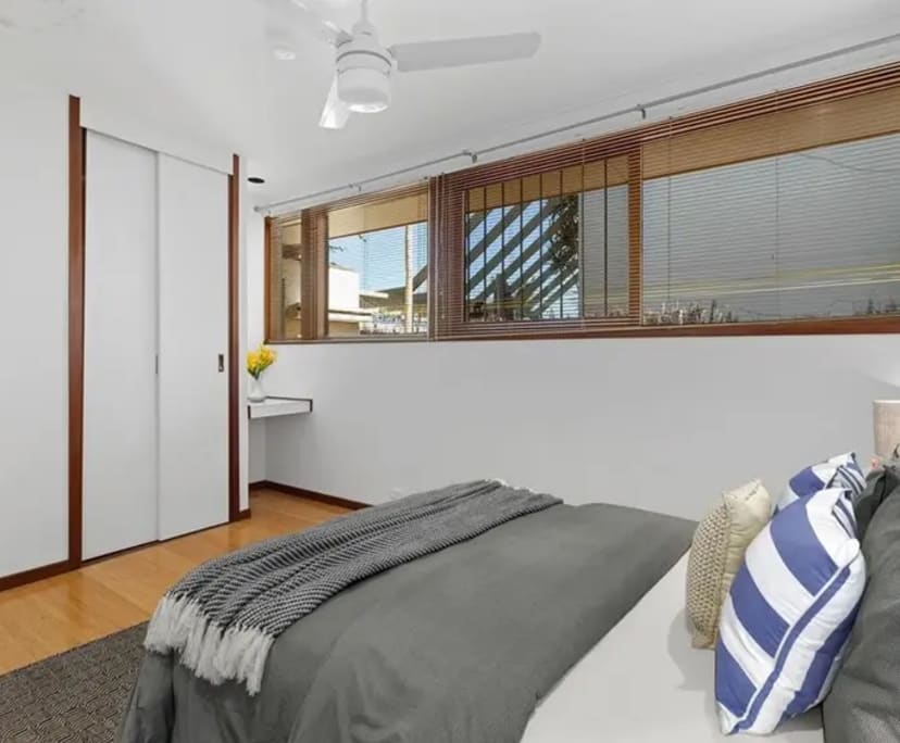 3 Rooms for Rent in Chapel Hill, Brisbane 230300...