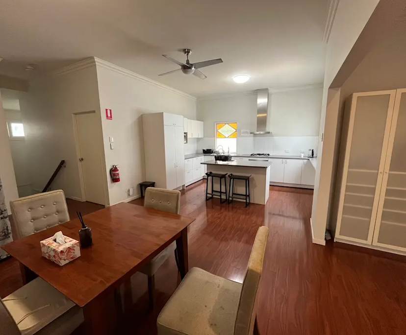 $360-410, Share-house, 2 rooms, Spring Hill QLD 4000, Spring Hill QLD 4000
