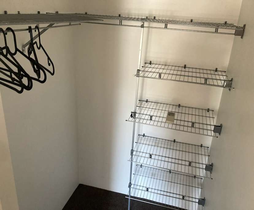 $480, Flatshare, 3 bathrooms, Newstead QLD 4006