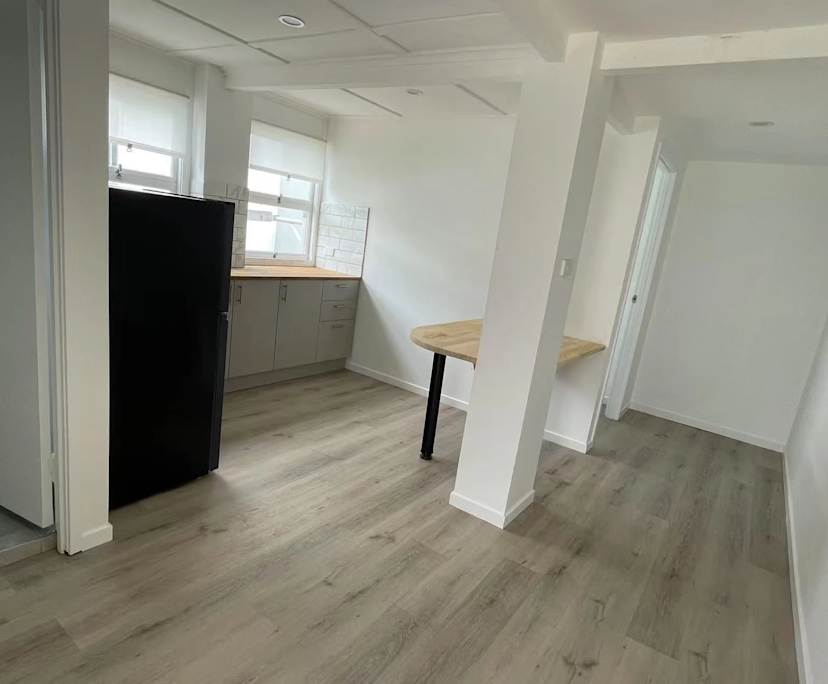 Furnished room studio flat for rent