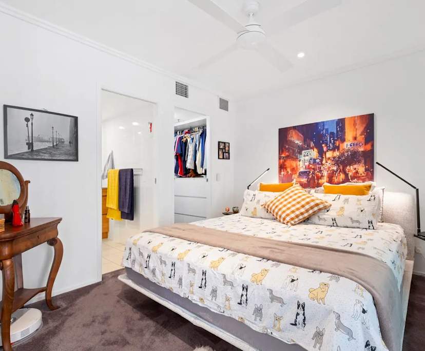 $900, Whole-property, 2 bathrooms, Brisbane City QLD 4000