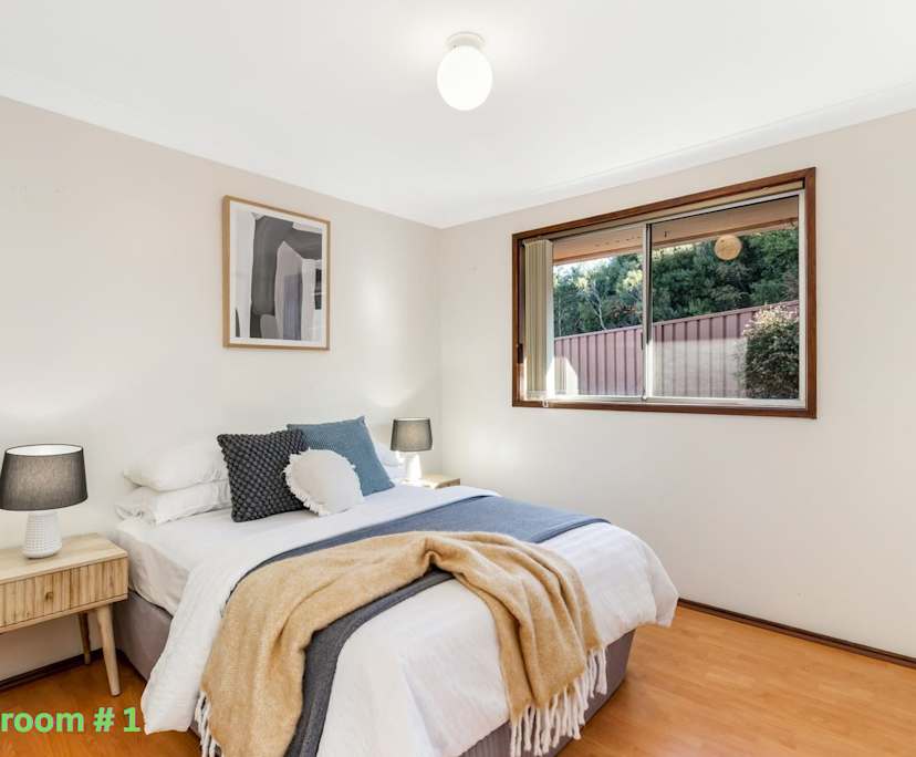 Furnished room in a share house