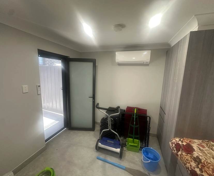 $295, Student-accommodation, 1 bathroom, Gorokan NSW 2263