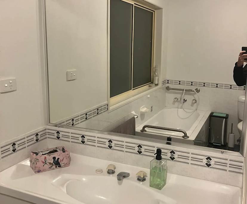 $250, Share-house, 4 bathrooms, Tea Gardens NSW 2324