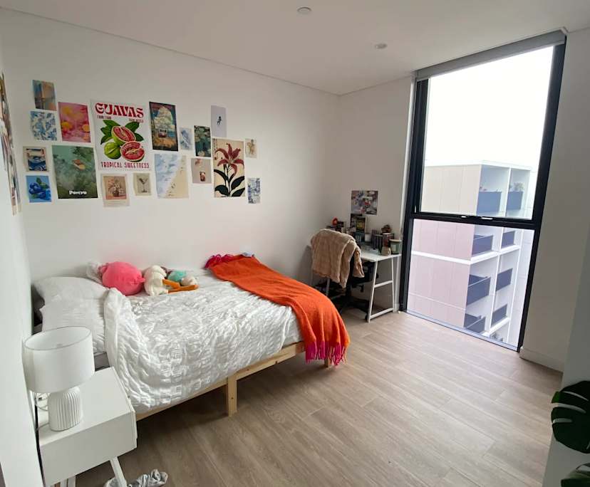 Room with ensuite in a flatshare