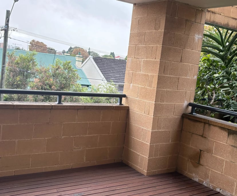 Unfurnished room with ensuite in a flatshare