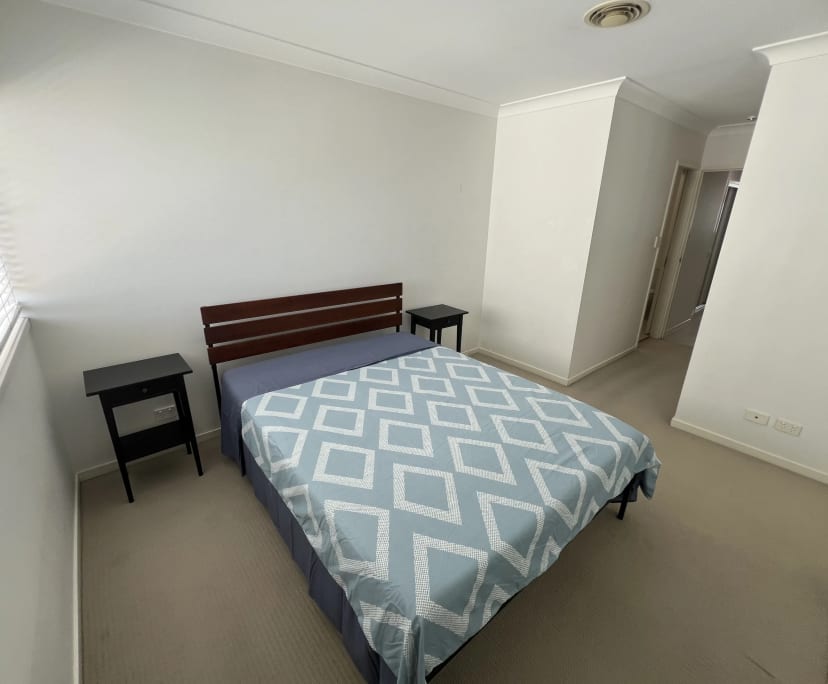 $500, Flatshare, 3 bathrooms, Fortitude Valley QLD 4006