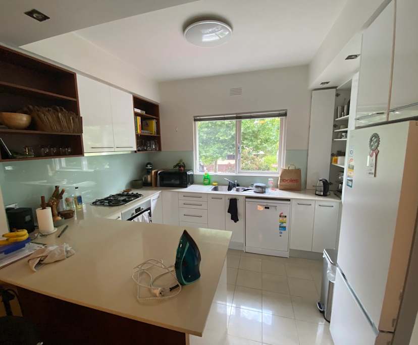 $300, Flatshare, 2 bathrooms, Hawthorn VIC 3122