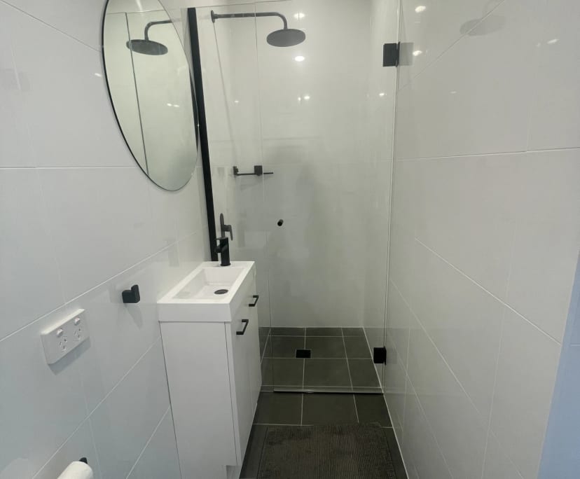 Granny Flat for Rent in Coffs Harbour, NSW 350, F...