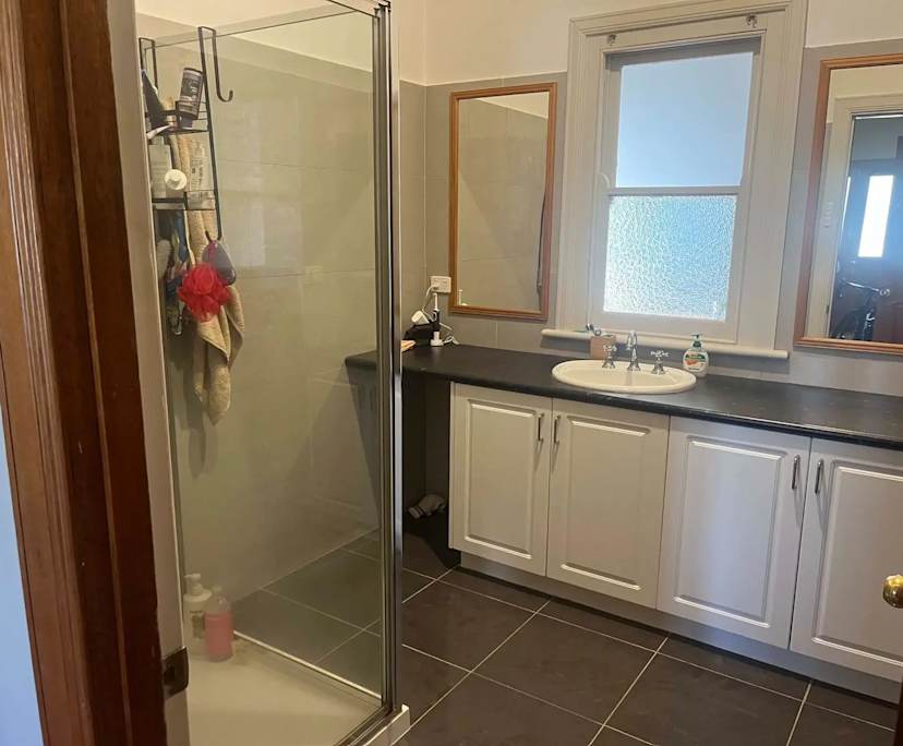 $200, Share-house, 3 bathrooms, Kangaroo Flat VIC 3555