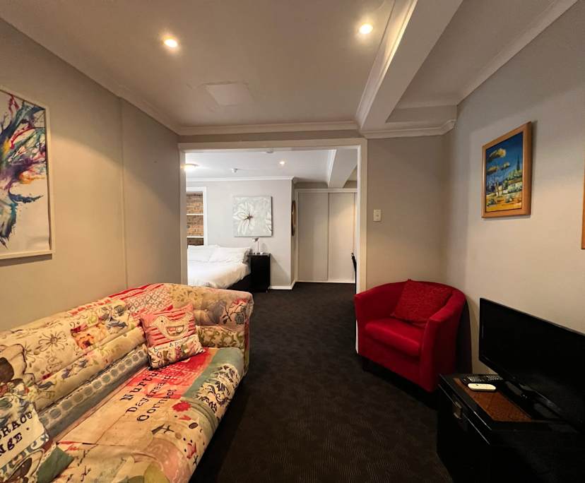 Studio for Rent in Spring Hill, Brisbane | $500, Fur... | Flatmates.com.au