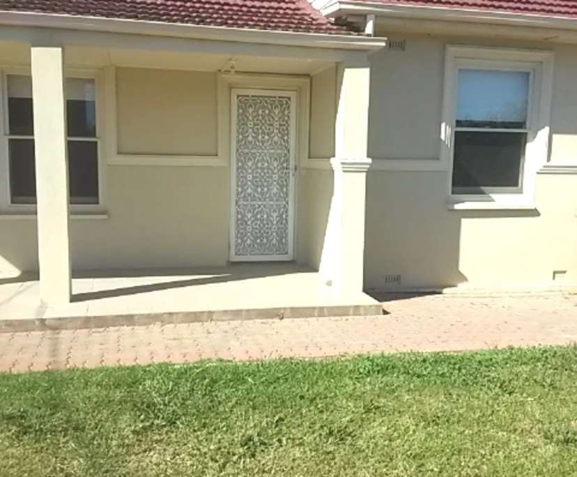 $215, Share-house, 6 bathrooms, Dover Gardens SA 5048