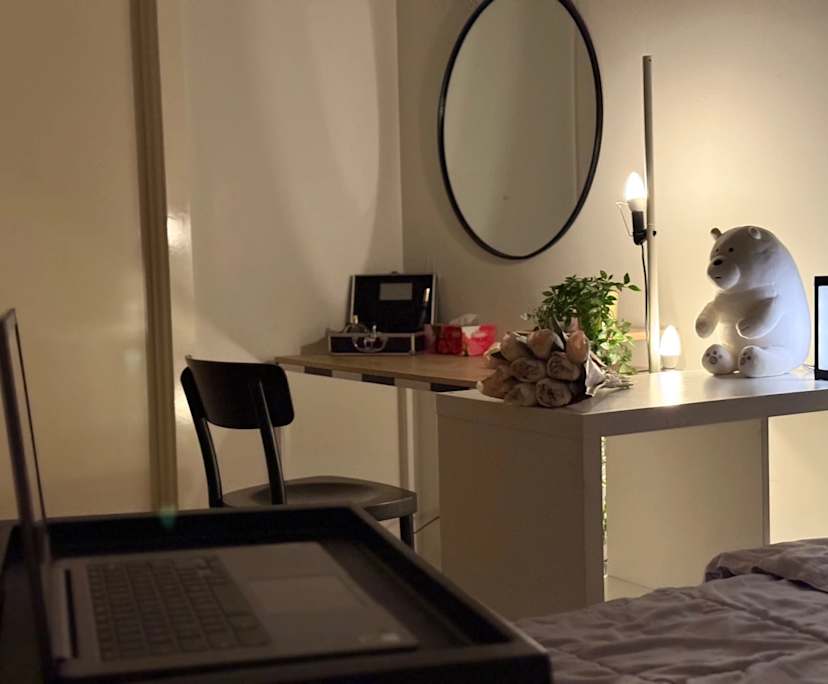 Furnished room with ensuite in a share house