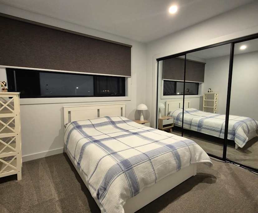 Furnished room with own bathroom