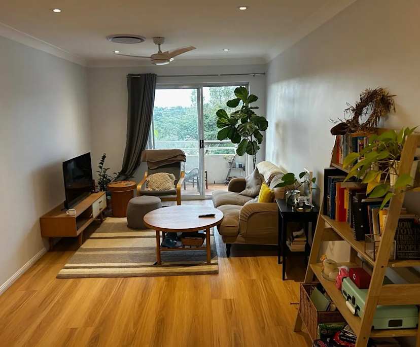 Unfurnished room with own bathroom