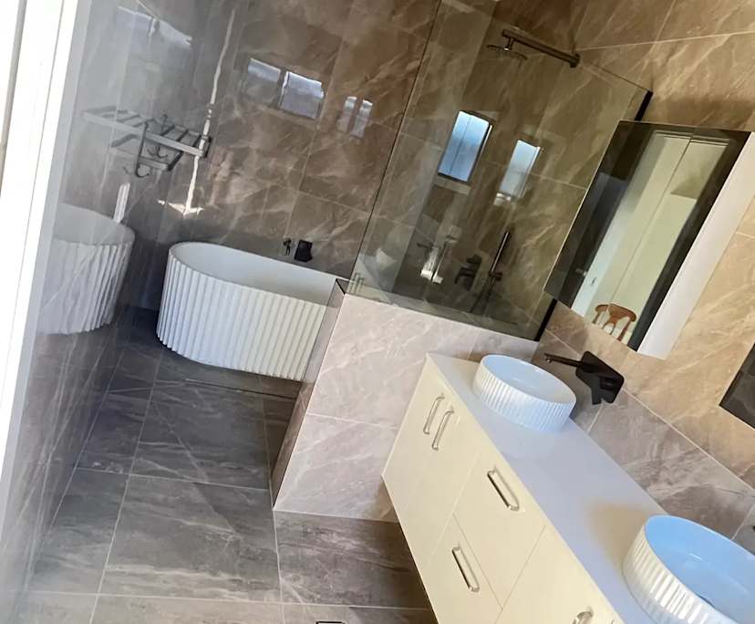 $320, Student-accommodation, 5 bathrooms, Upper Mount Gravatt QLD 4122