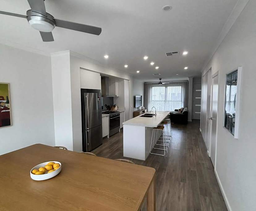 $300, Share-house, 3 bathrooms, West Lakes SA 5021