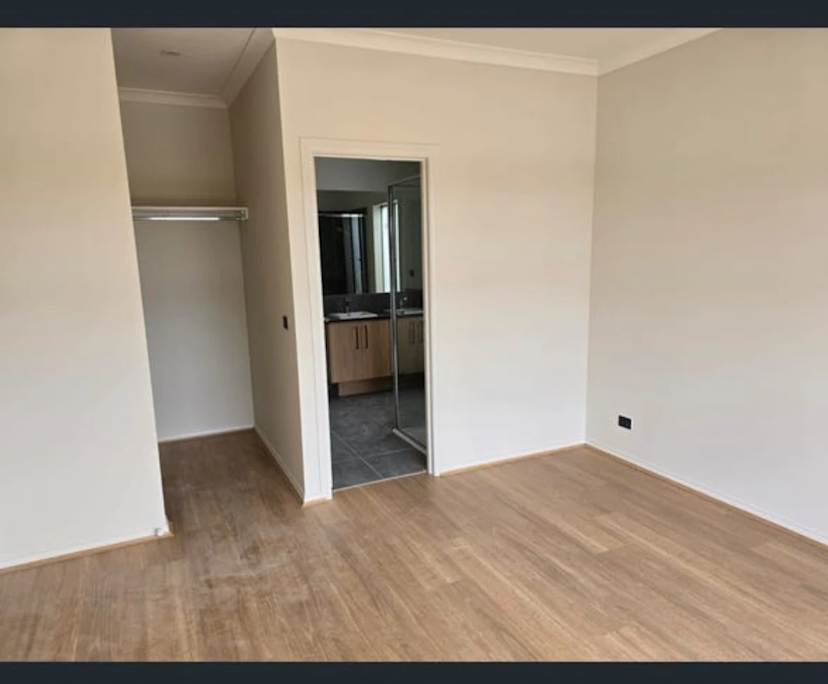 $250, Share-house, 4 bathrooms, Clyde VIC 3978