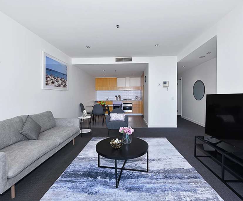 $899, Whole-property, 2 bathrooms, Melbourne VIC 3000