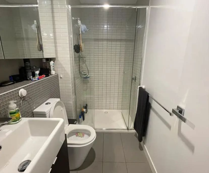 $285, Flatshare, 3 bathrooms, Melbourne VIC 3000