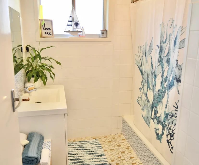 $340, Share-house, 3 bathrooms, Southport QLD 4215