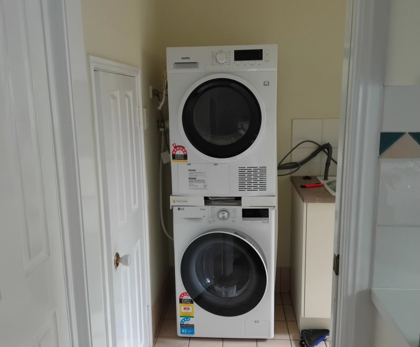 $220, Share-house, 2 rooms, Eight Mile Plains QLD 4113, Eight Mile Plains QLD 4113