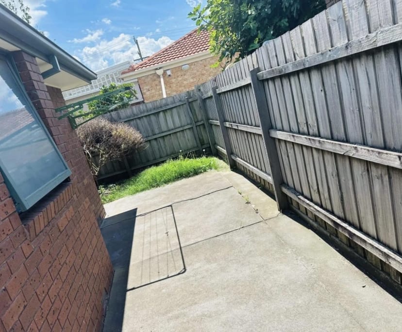 $200, Share-house, 3 bathrooms, Gladstone Park VIC 3043