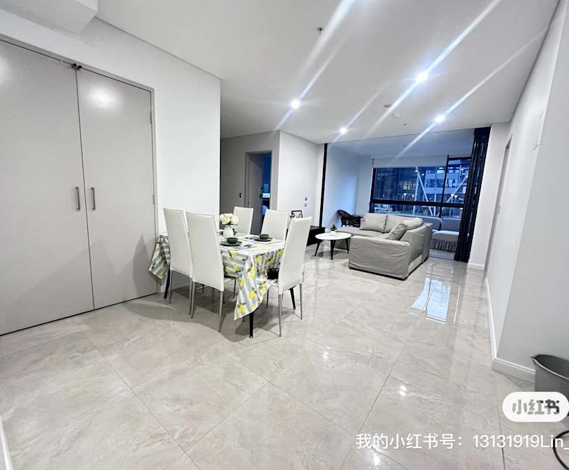 $1,200, Whole-property, 2 bathrooms, Mascot NSW 2020