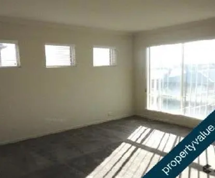 Room in a share house