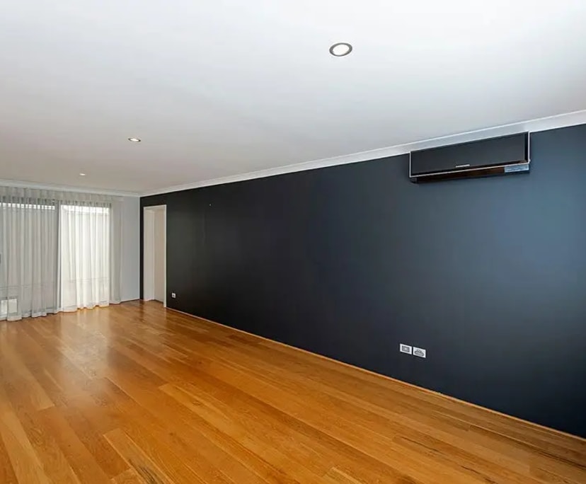 $300, Share-house, 4 bathrooms, Saint James WA 6102