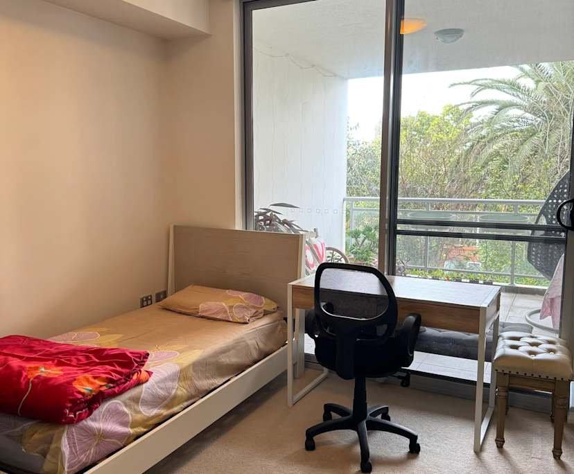 Furnished room with own bathroom