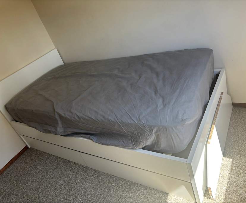 propertyImage