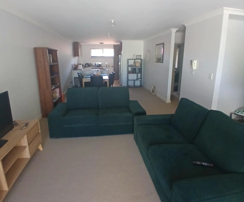 Furnished room in a flatshare
