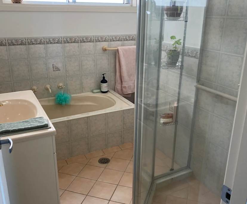 $250, Share-house, 3 bathrooms, Port Macquarie NSW 2444