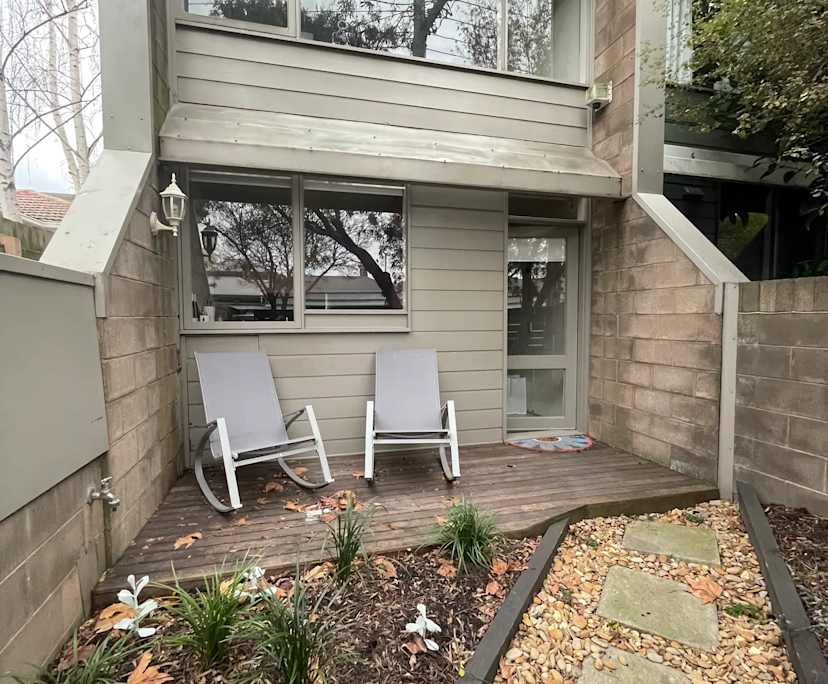 Whole property with 2 rooms for rent