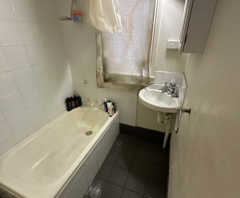 $300, Flatshare, 6 bathrooms, Strathfield NSW 2135