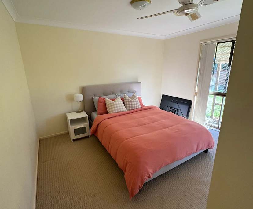 Room in a share house