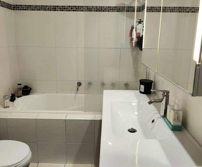 $400, Flatshare, 2 bathrooms, Wollongong NSW 2500