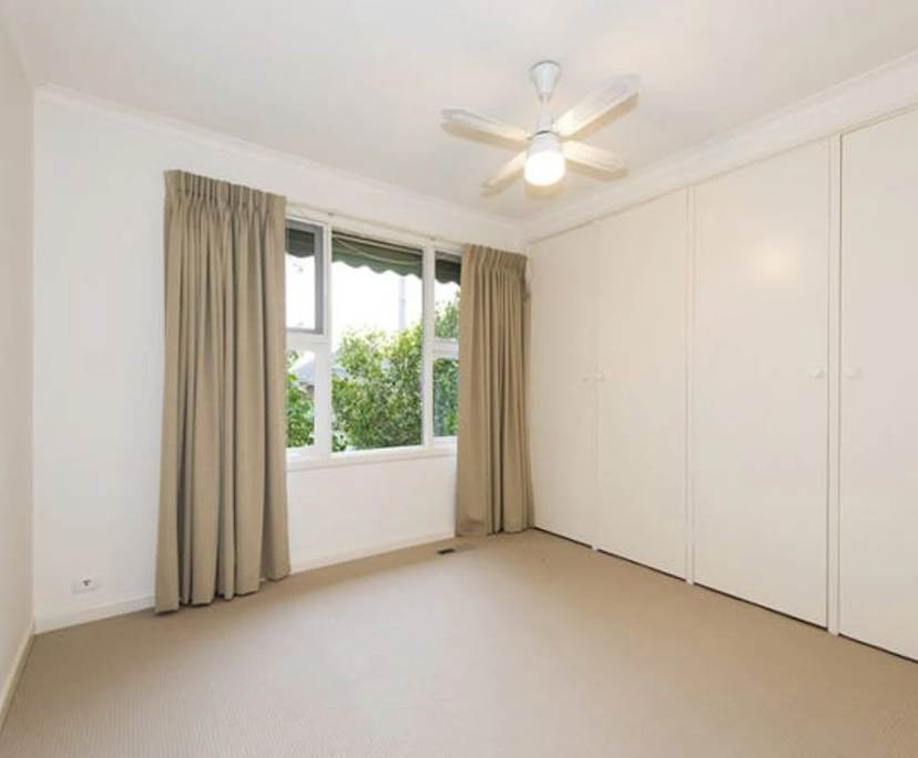 Unfurnished room in a share house