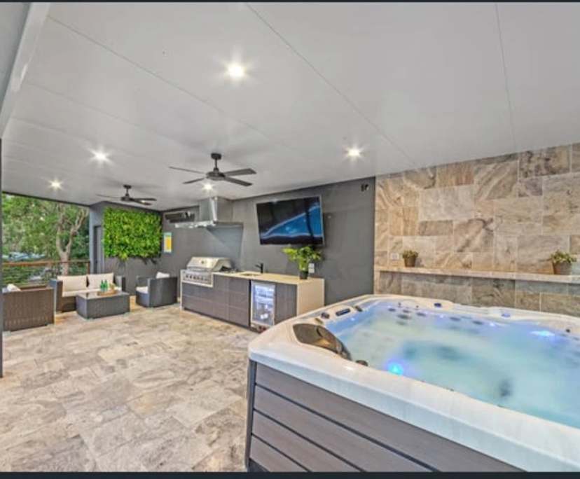 Room in a share house