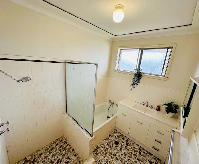 $230-250, Share-house, 3 rooms, Cabramatta West NSW 2166, Cabramatta West NSW 2166