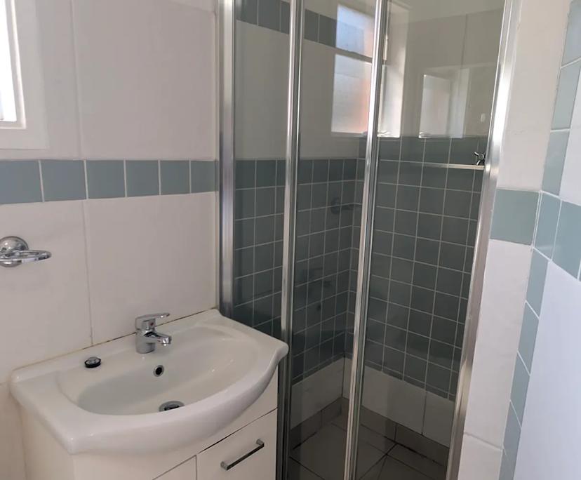 $340, Share-house, 3 bathrooms, Ashmore QLD 4214