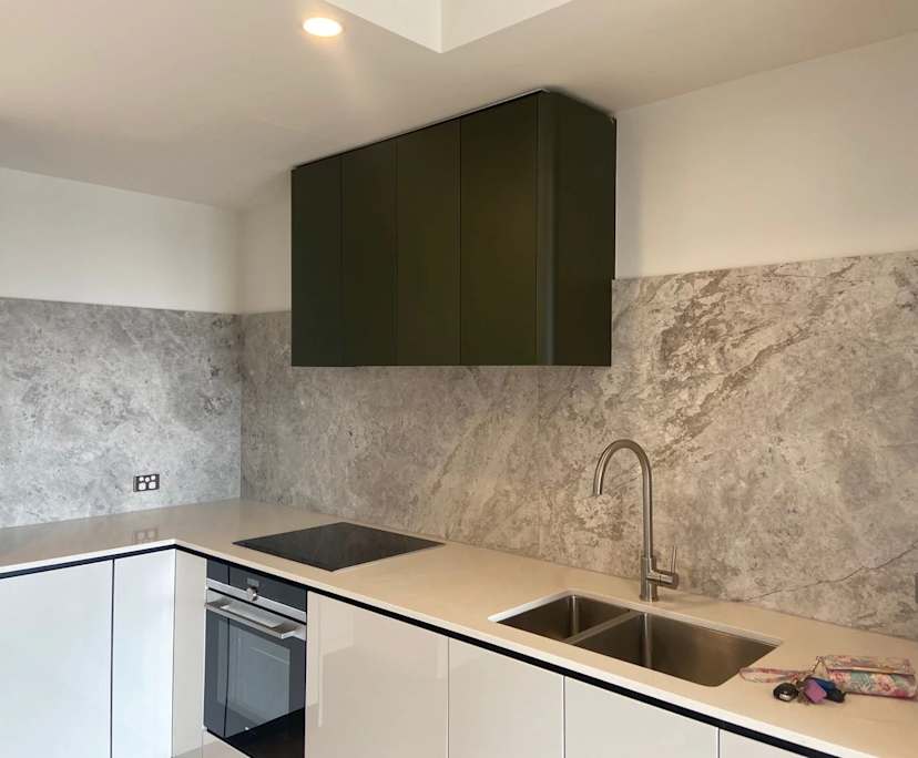 Whole property with 2 rooms for rent