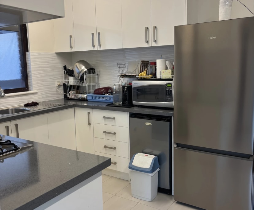 $250, Share-house, 3 bathrooms, Cannington WA 6107