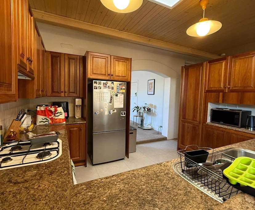 $375, Share-house, 2 bathrooms, Caulfield South VIC 3162