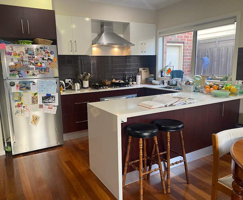 Whole property with 3 rooms for rent