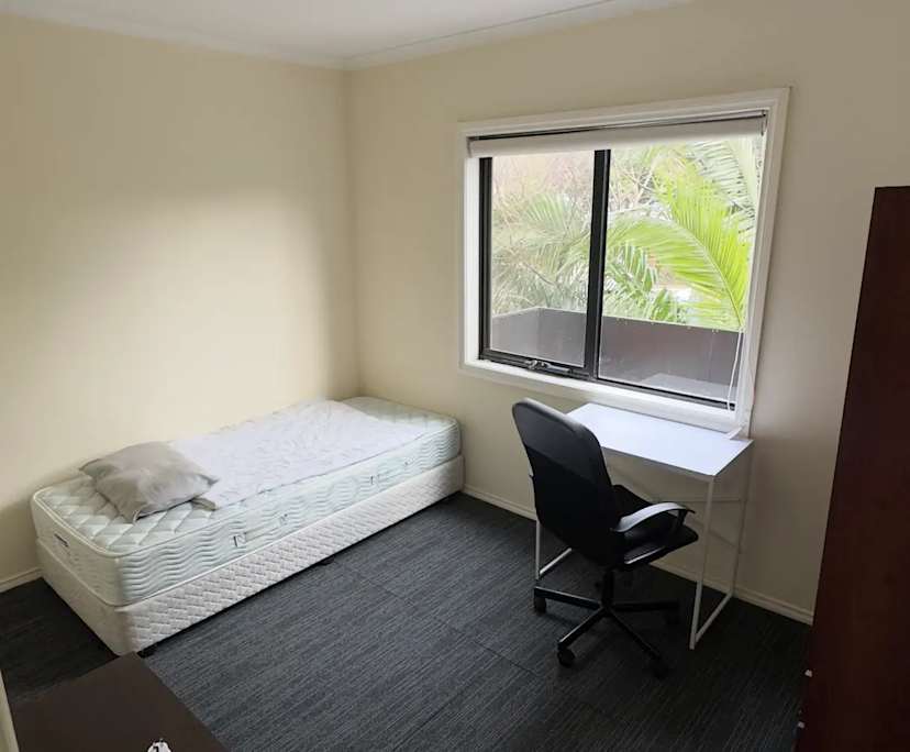 $300, Share-house, 6 bathrooms, Flemington VIC 3031