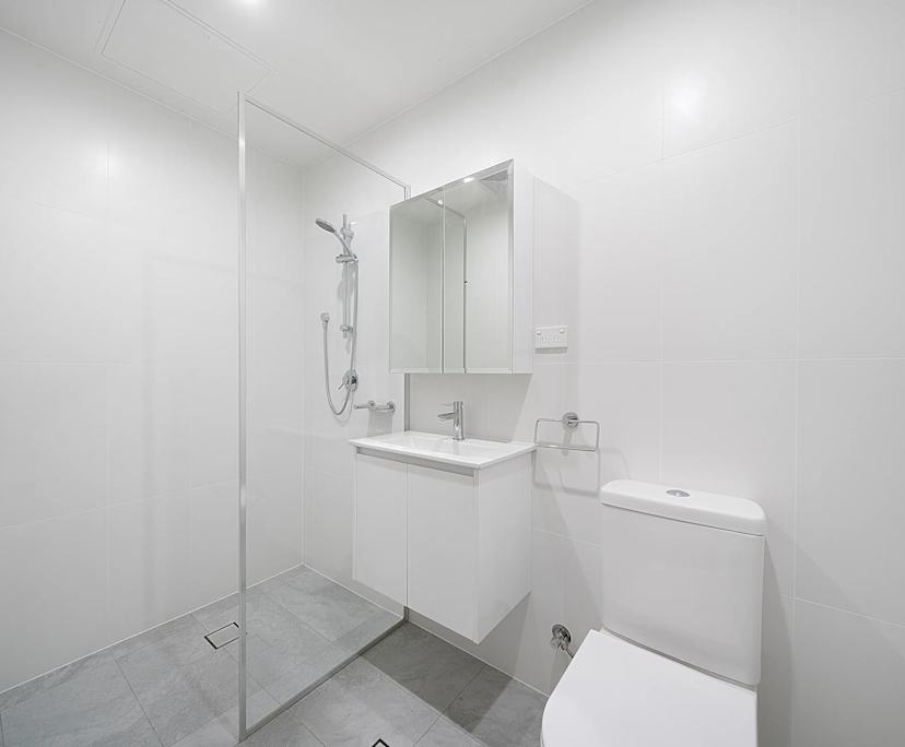 $650, 1-bed, 1 bathroom, Bexley NSW 2207