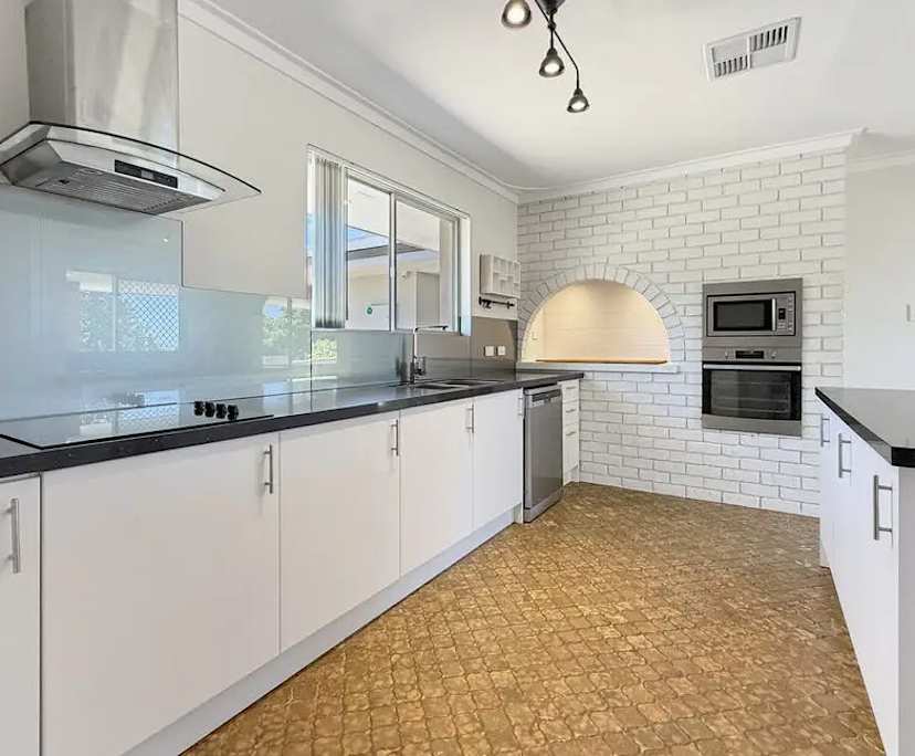 Unfurnished room in a share house